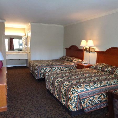 Long Beach Luxury Inn Zewnętrze zdjęcie